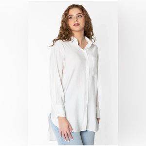 C’est Moi Long Sleeve White button down dress shirt/Blouse (size M/L)